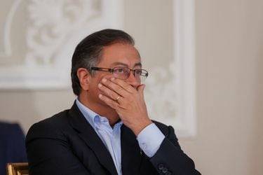 La primera gran crisis de Petro en Colombia: cambia a siete ministros de su gabinete y rompe con su coalición de gobierno