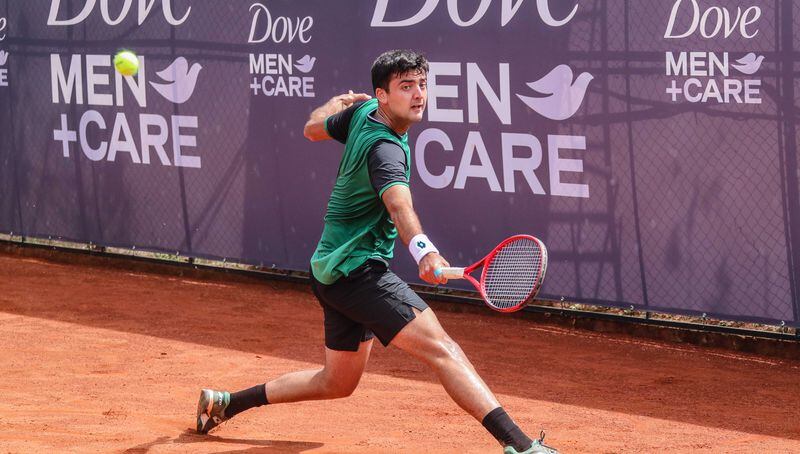 Tomás Barrios avanzó a la segunda ronda de la qualy de Roland Garros.
