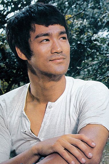 Bruce Lee contra el mundo y contra sí mismo: los inicios del Dragón - La Tercera