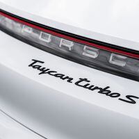 El nuevo Porsche Taycan anuncia una autonomía de 600 km y mayor velocidad de carga