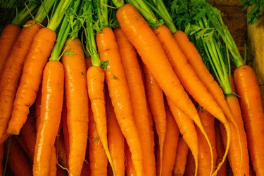 Cremas, ensaladas y queques: ocho recetas para aprovechar las zanahorias