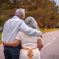 Qué es el divorcio gris, la tendencia entre adultos mayores por librarse de un amor que no los hace felices