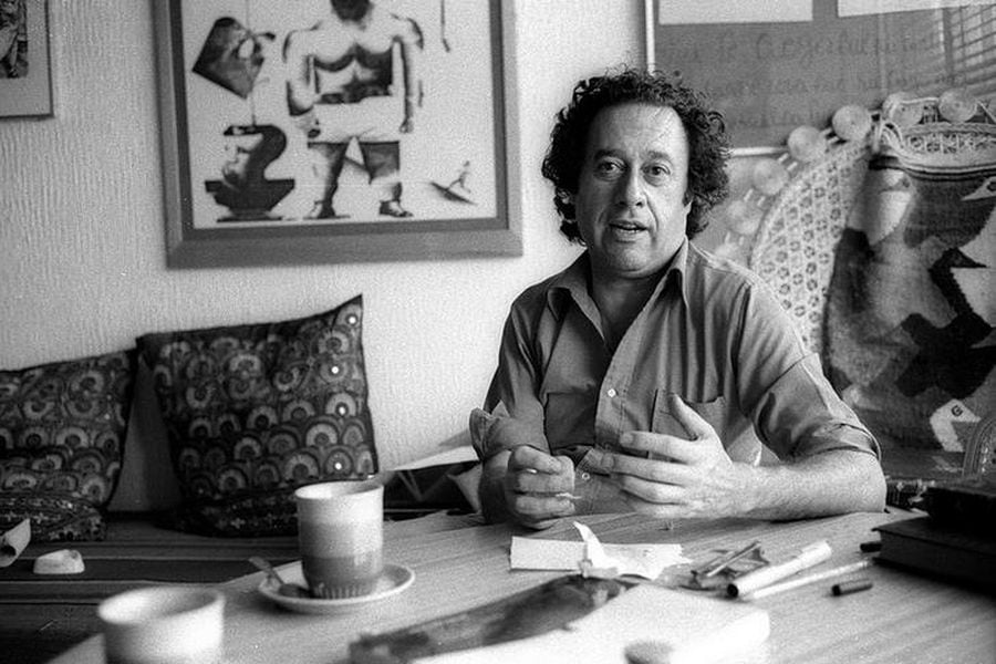 Enrique Lihn en 1983 por Marcelo Montecino