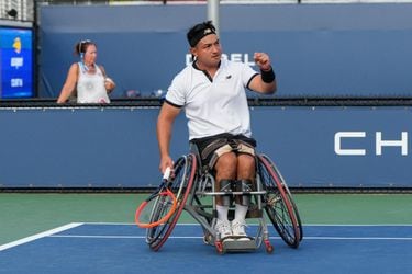 Alexander Cataldo, tenista en silla de ruedas.