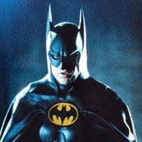 Michael Keaton recordó por qué no quiso hacer Batman Forever y aseguró que Joel Schumacher preguntó por qué todo tenía que ser “tan oscuro y triste”