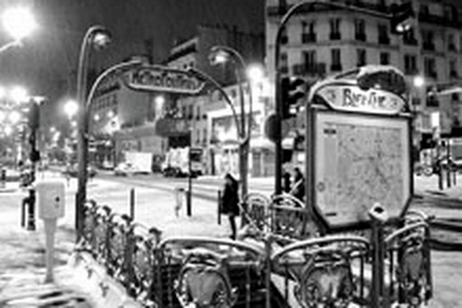 Paris : station de mŽtro Blanche