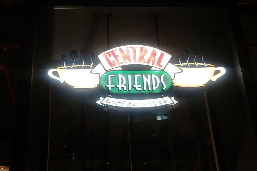 centralfriendsportada