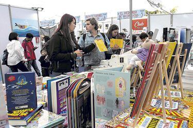 Actividades de las ferias del libro de verano en Viña del Mar, La Serena y Santiago
