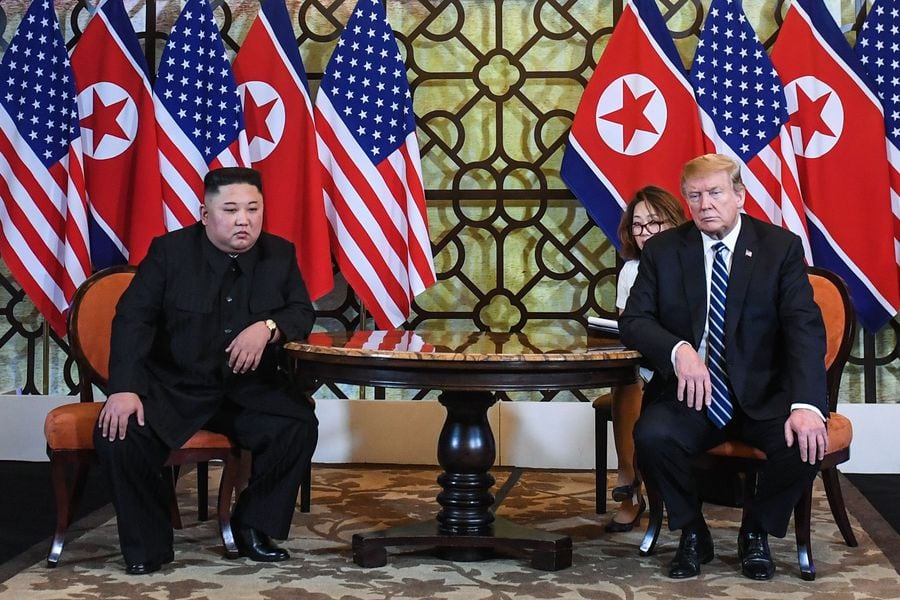 US President Donald Trump (R) and North Korea's leader Kim Jong Un ho
