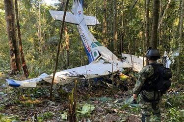 Colombia sigue en vilo por búsqueda de cuatro niños desaparecidos en la selva al capotar avioneta