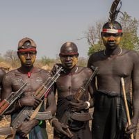 Tribu Mursi: el clan que iba a visitar Socios por el Mundo en Etiopía