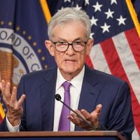 Jerome Powell aleja las bajadas de tasas en EE.UU. ante la falta de confianza de la Fed sobre la inflación
