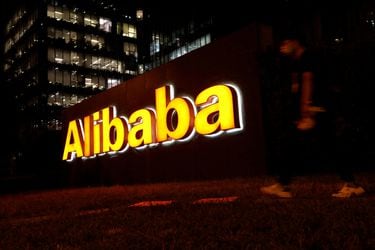 Alibaba inicia reestructuración con plan para sacar a bolsa su rama logística en Hong Kong