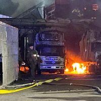Carabineros detiene a uno de los “antiespecistas” que quemó seis camiones en empresa de carnes hace un año