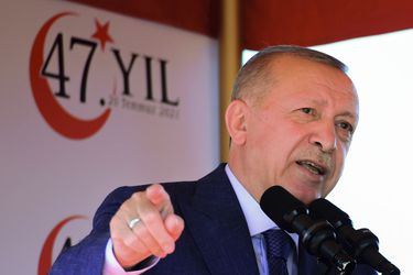 Presidente turco Erdogan redobla apuesta por dividir Chipre en dos Estados con la reapertura de distrito fantasma