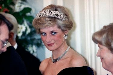 ¿La Princesa Diana fue asesinada por la familia Real? La ciencia de por qué nos gustan tanto las teorías conspirativas 