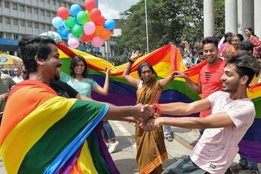 India despenaliza la homosexualidad