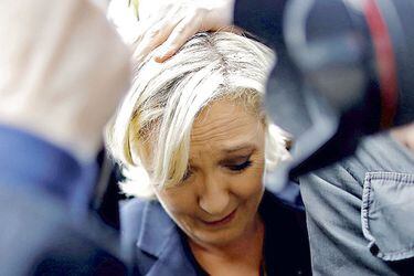 marine-le-pen-french-national-front-fn-p-37578592