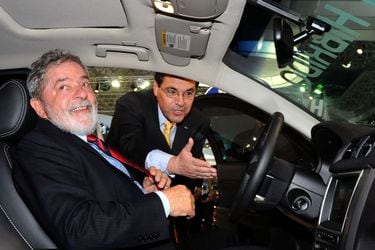 Lula lanza plan de “autos populares” para bajar su precio y estimular el consumo
