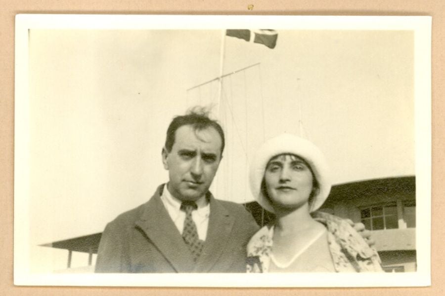 Vicente Huidobro y Ximena Amunátegui, hacia 1930. Archivo del escritor, Biblioteca Nacional de Chile.