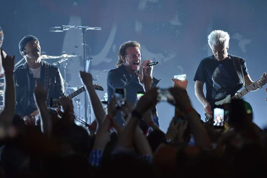 u2-900x600