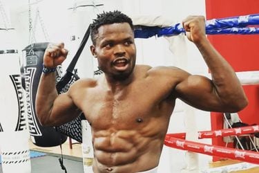 La impactante historia del boxeador camerunés llamado Bocas Junior que sueña con clasificar a París 2024