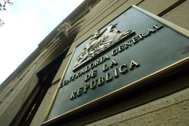 Petición de la UDI: Contraloría decide abstenerse de “emitir pronunciamiento” sobre legalidad de indultos 
