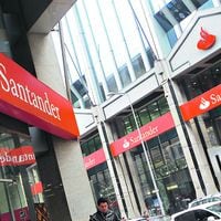 Santander cierra negociación colectiva anticipada con sus 23 sindicatos con bono de término de conflicto
