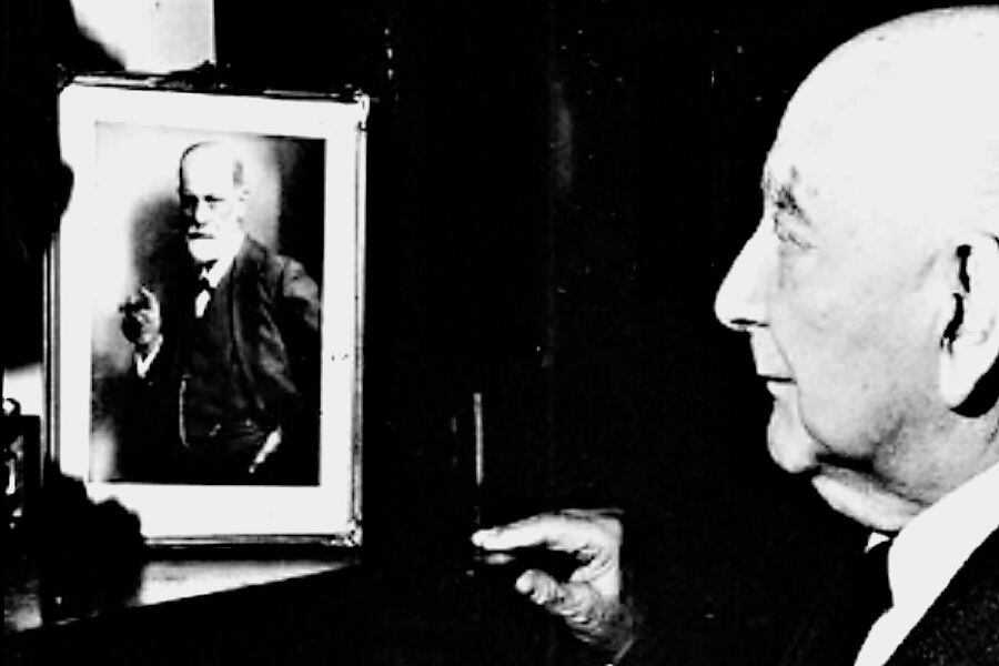 Allende-Navarro-y-Freud