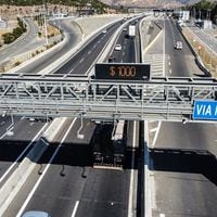 La columna de Hernán de Solminihac: “Pasado, presente y futuro de los servicios de infraestructura vial”