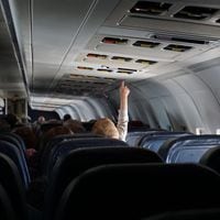 5 consejos para viajar con tus hijos en avión (sin que sea una pesadilla)
