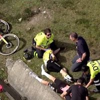 El dramático accidente que afecta a tres figuras del ciclismo mundial en el País Vasco