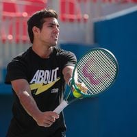 En la mitad del tercer set: Christian Garin se retira por lesión de su duelo en el ATP de Córdoba
