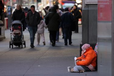 La estrategia de Nueva York para sacar a las personas sin hogar de las calles