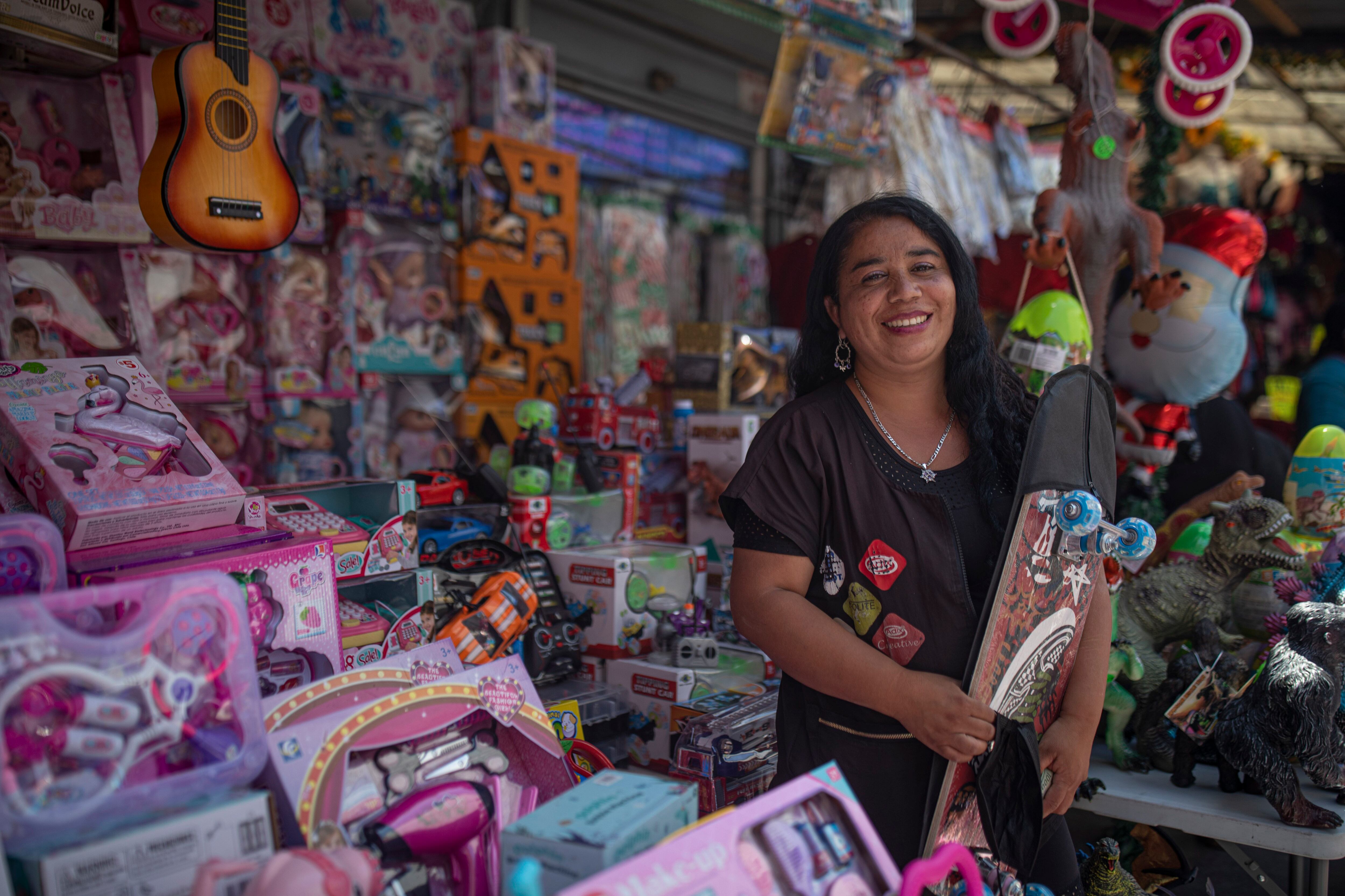 Importadora de juguetes en estacion central shop