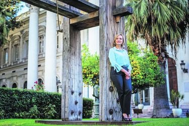 Carolina Goic, senadora DC: "Nunca nadie del gobierno de Bachelet me dijo de frente que bajara mi candidatura"