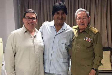 Raúl Castro visita a Evo Morales