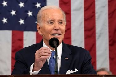 Presidente Biden llama a republicanos a trabajar en conjunto en discurso anual del Estado de la Unión