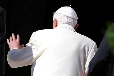 Columna de Pablo Cabrera: Papa sin esclavina