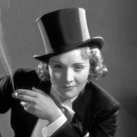 Marlene Dietrich: un ícono de la liberación sexual y poder en los inicios del cine sonoro
