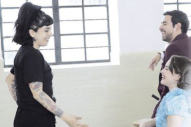 Mon Laferte y Sabina Odone se unen en un nuevo videoclip