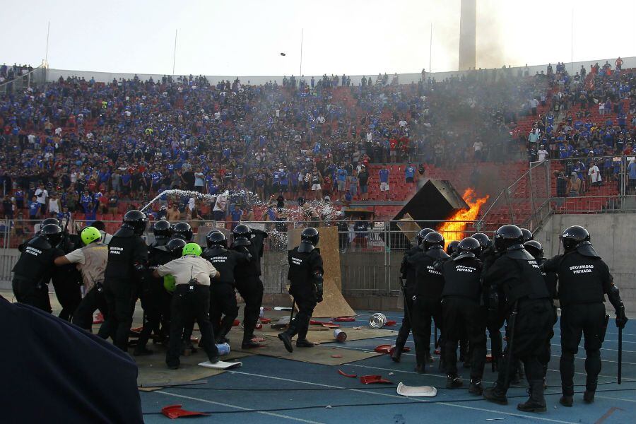 Incidentes U de Chile vs Internacional