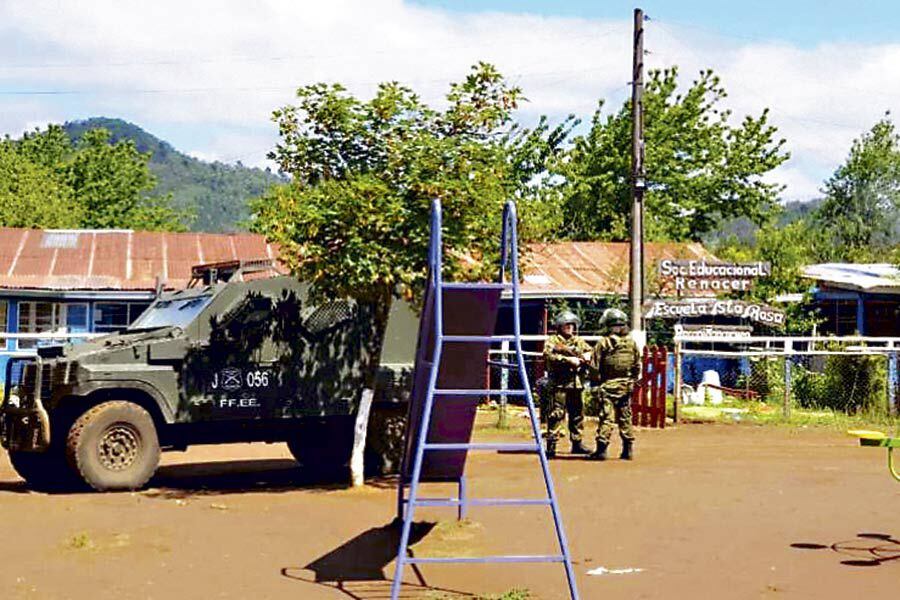 Escuala-Santa-Rosa-La-Tercera