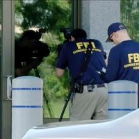 FBI mata a hombre armado que intentó entrar en sus instalaciones en Cincinnati