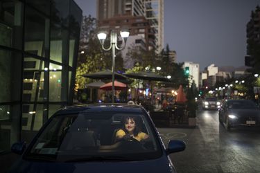 Uber Ellas: las conductoras que eligen viajes únicamente con pasajeras mujeres
