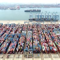 ¿Qué puertos controla China en el mundo y cuáles son los beneficios que obtiene de ellos?