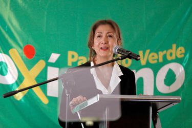 “Hoy estoy aquí para terminar lo que empecé en 2002”: Ingrid Betancourt va otra vez por la presidencia de Colombia luego de 20 años