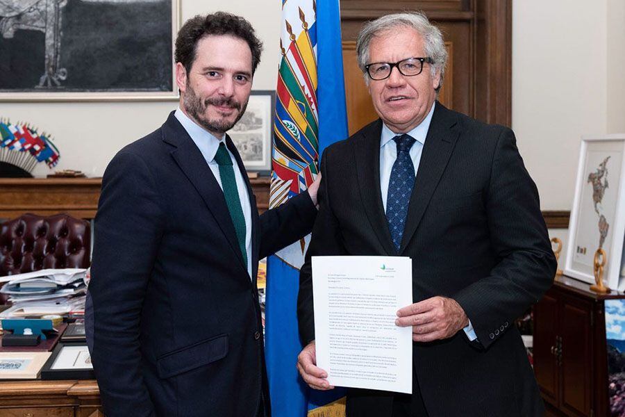Hernán Larraín Mate y Luis Almagro