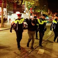 Dublín vive segunda noche de protestas tras apuñalamientos a cinco personas