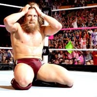 Daniel Bryan ya tendría el alta médica para volver a la WWE